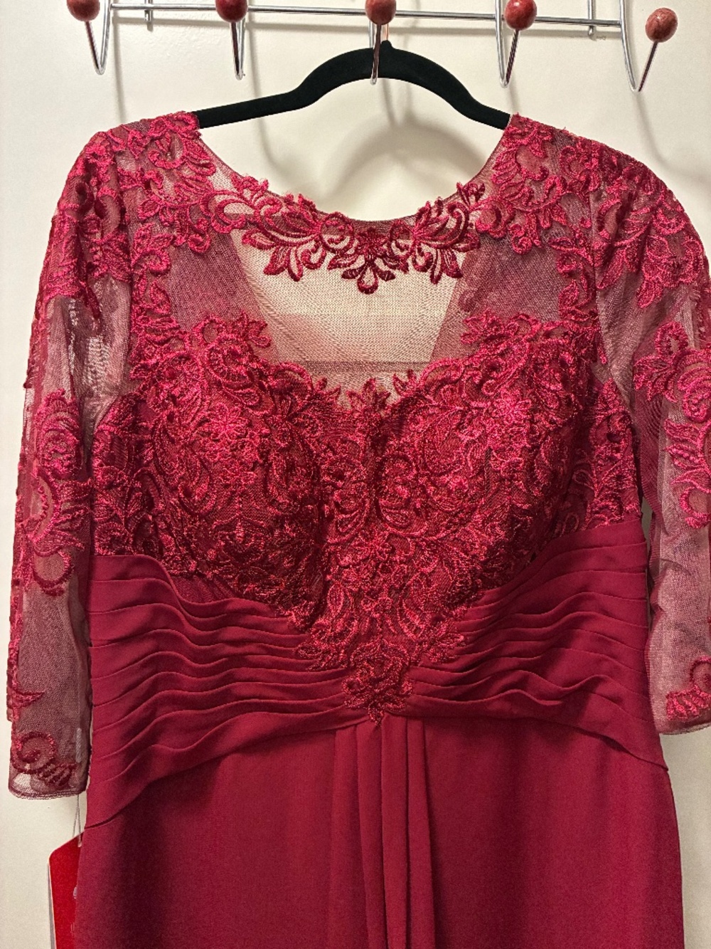JJ's House Formal Dress size 16